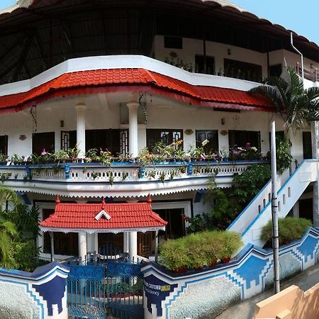 Dream Catcher Home Stay Kochi エクステリア 写真