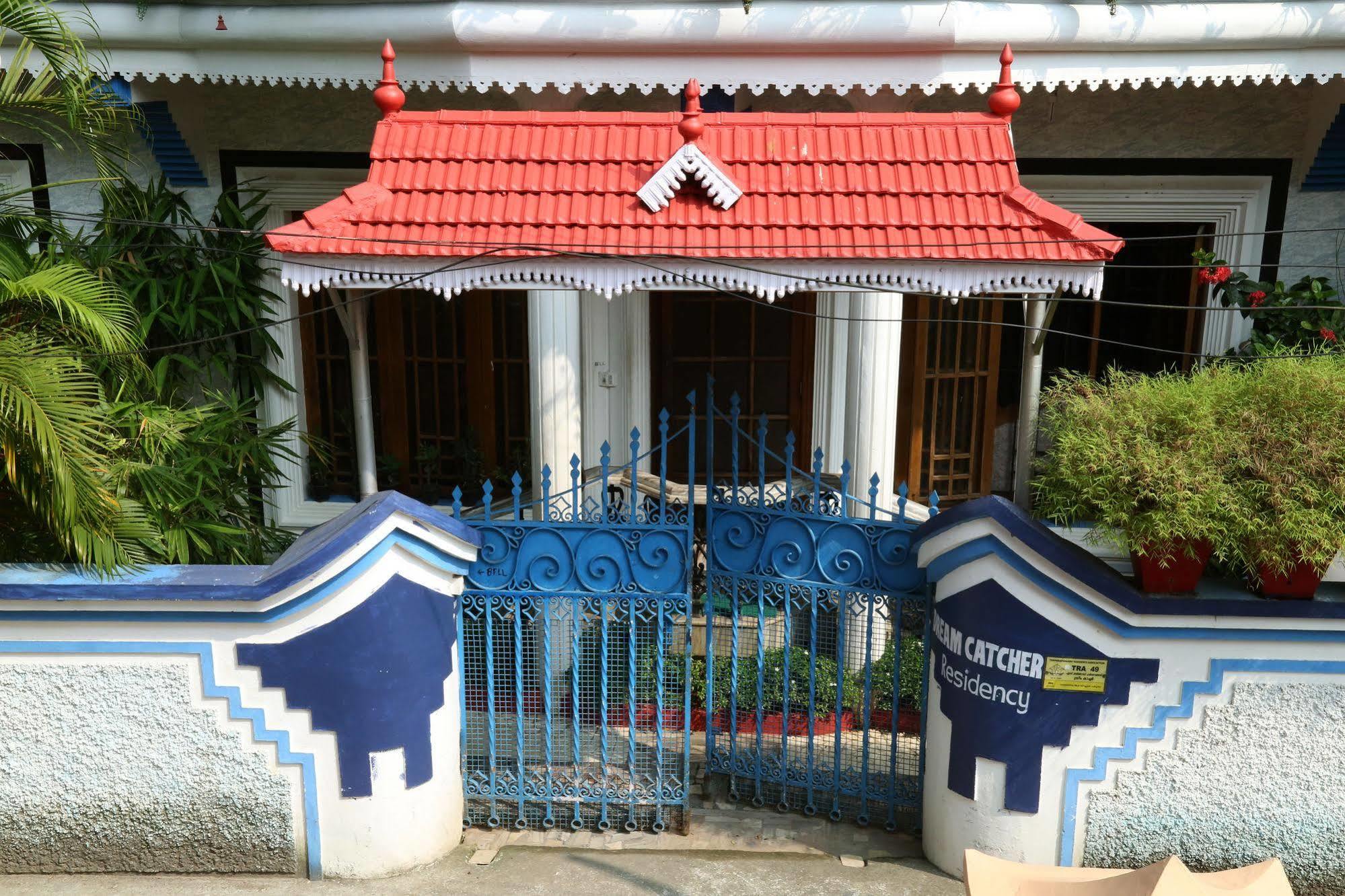 Dream Catcher Home Stay Kochi エクステリア 写真